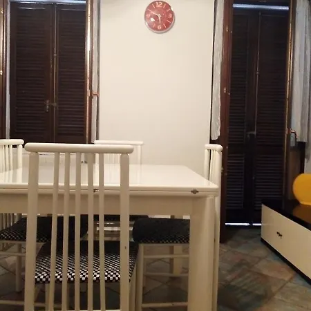 Casa Giola 奥梅尼亚
